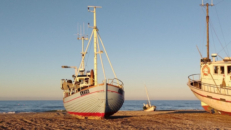 Fishing-vessels-pic